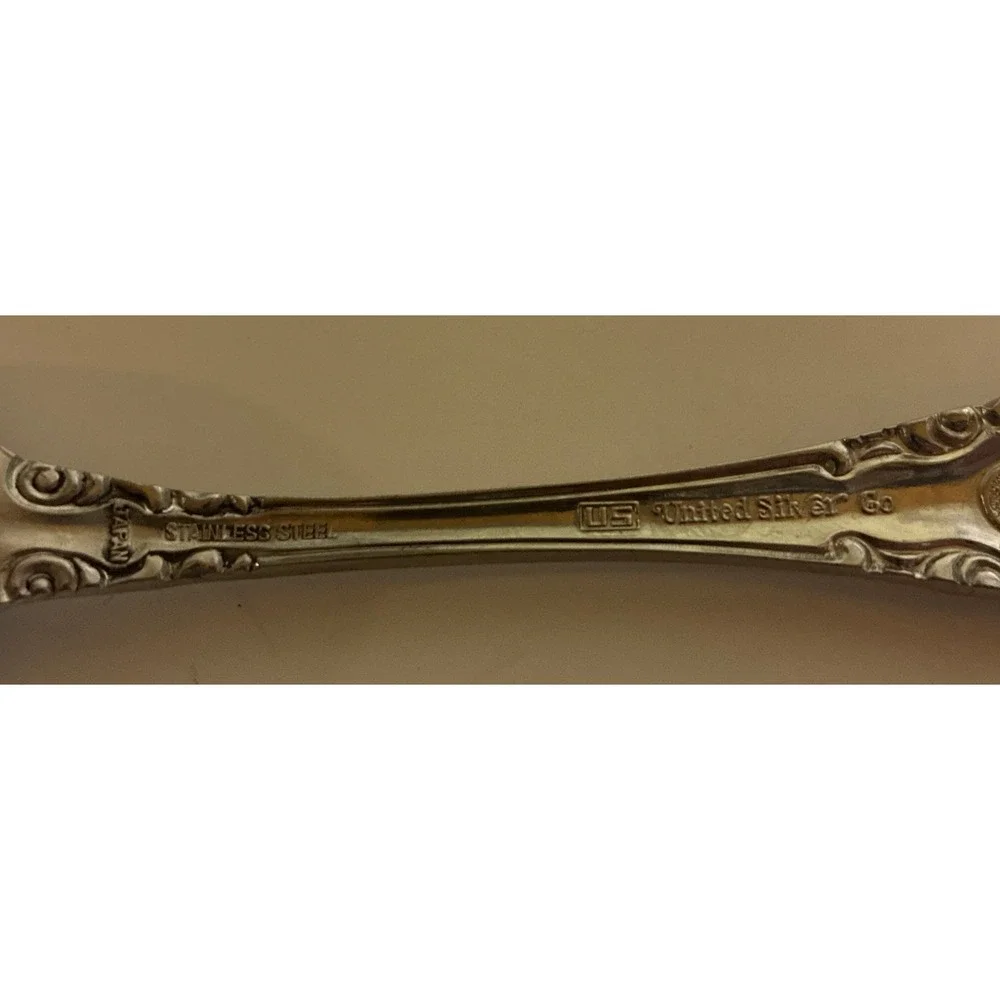 Grand Majesty United Silver Co. Teaspoon Stainless‎ Steel Flatware Roses